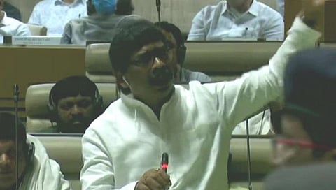 Jharkhand Political crisis : मुख्यमंत्री सोरेन यांनी जिंकला विश्वासदर्शक ठराव, भाजपचा सभात्याग