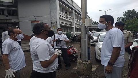 धुळे : वैद्यकीय महाविद्यालयातील स्वच्छतेसाठी एकवटले जिल्हा प्रशासन