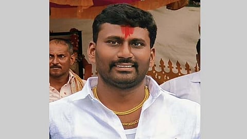 सोलापूर : ‘दसरा मेळाव्याला परवानगी द्या, अन्यथा गनिमी काव्याने शिवाजी पार्कवर घुसू’