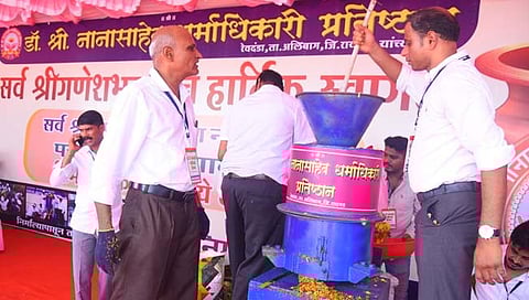 मुंबई : नानासाहेब धर्माधिकारी प्रतिष्ठानतर्फे निर्माल्यापासून खतनिर्मितीचा उपक्रम
