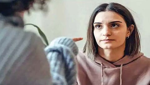 शाब्दिक अपमान असतो थपडेसारखाच!