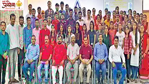 दै.‘पुढारी’ प्रयोग सोशल फाऊंडेशन : उद्योजकतेसोबत पर्यटनाचे धारकरी बना : माळी