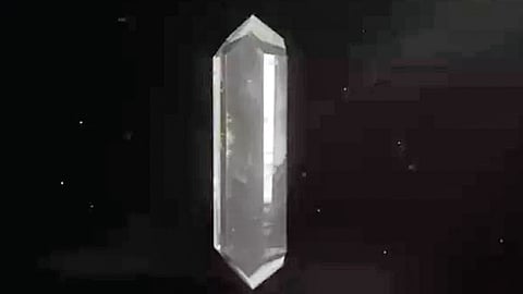 चीनने चंद्रावर शोधले नवे अनोखे खनिज