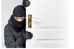 पुणे : घरात घुसून ९ महिन्यात १० कोटींचा चुना; दरदिवशी एक घरफोडी अन् 25 लाखांचा ऐवज चोरीला