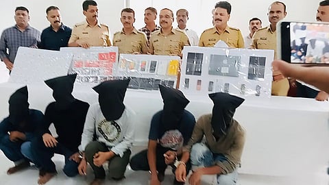 ठाणे : बनावट कागदपत्रांद्वारे ऑनलाईन वस्तू खरेदी करणाऱ्या टोळीचा पर्दाफाश