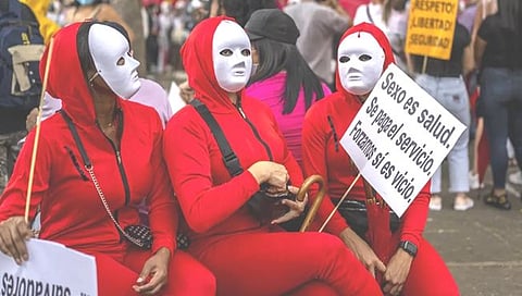 स्पेनमध्ये नवीन वेश्याव्यवसाय विधेयकाविरूद्ध तीव्र निदर्शने