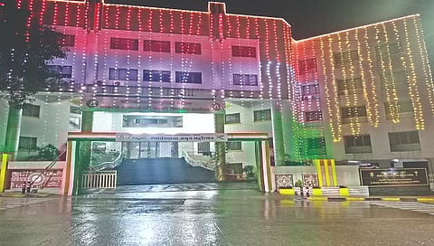 नाशिक : अमृत महोत्सव रोषणाईचा लखलखाट 14 लाखांचा!, आयुक्तांचेही दिपले डोळे