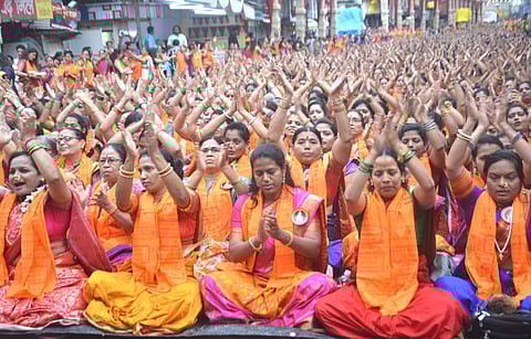 पुणे : पुन्हा एकदा निनादले ‘ॐ नमस्ते गणपतये…’ चे सूर; श्रीमंत दगडूशेठ हलवाई सार्वजनिक गणपती ट्रस्ट (व्हिडिओ)