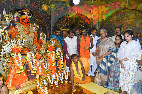 ‘वर्ल्ड हेरिटेज’चा दर्जा जेजुरी गडाला मिळावा; सीतारामन यांच्याकडे देवसंस्थानची मागणी