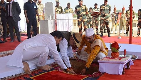 Tanot Temple : …पाकिस्तानने हजारो बॉम्ब शेल टाकूनही एकही स्फोट न झालेल्या तनोट मंदिराचा होणार विकास