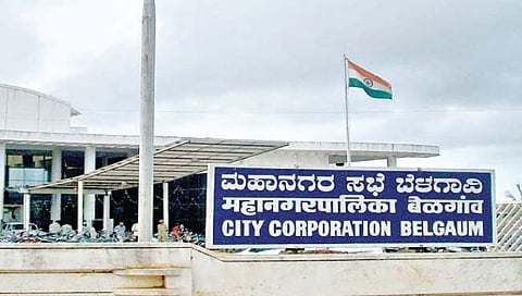 बेळगाव : मनपा आयुक्त विसरले टार्गेट; महसूल निरीक्षकांना पुन्हा आधार लिंकचे काम