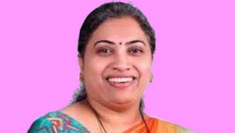 Rutuja Latke | ऋतूजा लटकेंचा राजीनामा स्वीकारण्यात अडचण काय?, हायकोर्टाचा BMC ला सवाल