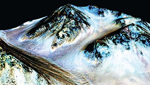 मंगळावर मिळाले द्रवरूप पाण्याचे संकेत