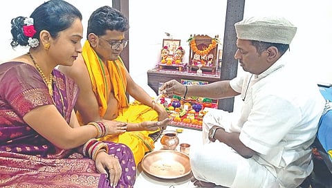 nashik diwali,www.pudhari.news