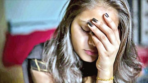 दुःखी असाल, तर येईल लवकर वृद्धत्व