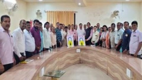 … तर मंत्र्यांना विमानसेवा कायमस्वरूपी बंद करा : सोलापूर विकास मंचचा ठराव