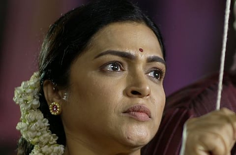 तू चाल पुढं