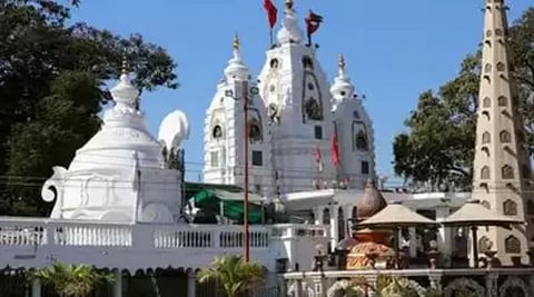 इंदौरमधील खजराना गणेश मंदिर.