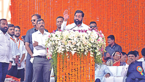 नंदुरबार : येथील नगर परिषदेच्या नूतन इमारतीचा लोकार्पण सोहळाप्रसंगी बोलतांना मुख्यमंत्री एकनाथ शिंदे .