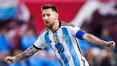 Lionel Messi : मेस्सीने केली निवृत्तीची घोषणा, फुटबॉल फॅन्सना धक्का…