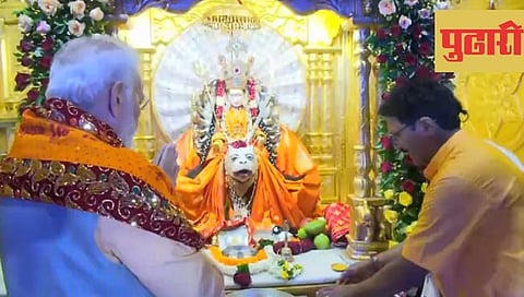 PM Modi In Gujarat : गुजरात दौऱ्यात पंतप्रधान नरेंद्र मोदी घेतले कूलदेवीचे दर्शन; ‘ही’ आहे मोदी यांची कूलदेवता