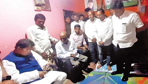 मृत वारकर्‍यांच्या कुटुंबीयांना लवकरच मदत : दीपक केसरकर