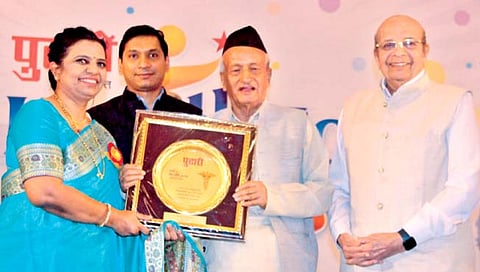 पुणे : कौतुक सोहळ्याने भारावले कोल्हापूर, सांगलीचे डॉक्टर!