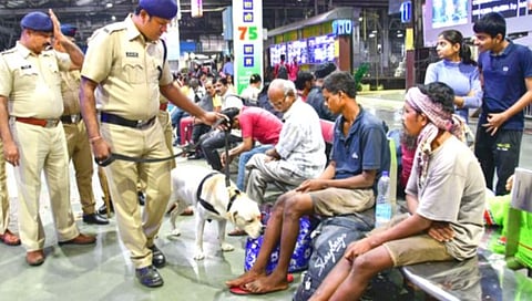 26/11 ला 14 वर्षे पूर्ण; दहशत कायम