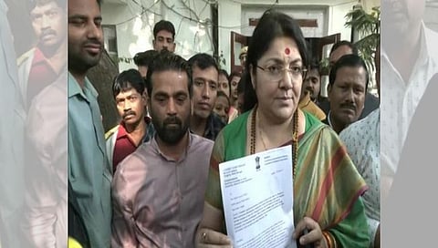 राष्ट्रपतींवरील आक्षेपार्ह वक्तव्याप्रकरणी मंत्री अखिल गिरी यांच्याविरोधात तक्रार दाखल