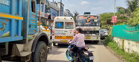 तळेगाव: मराठा क्रांती चौकात ठिय्या आंदोलन