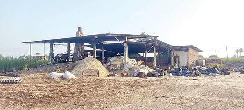 दौंड तालुक्यातील 300 गुर्‍हाळघरे बंद