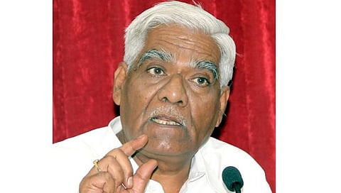 ज्येष्ठ साहित्यिक नागनाथ कोतापल्ले यांचे निधन