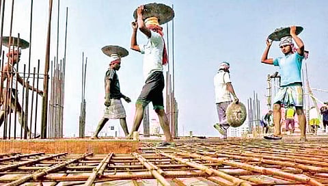 कोल्हापूर : बोगस कामगार दाखला दिलेले इंजिनिअर अडचणीत