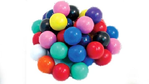 मुलाने गिळल्या तब्बल 52 गोट्या!