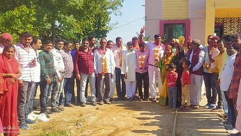 जळगाव ग्रामीणमध्ये गुलाबरावांची जादू कायम, १९ पैकी १६ ग्राम पंचायतीवर शिंदे गटाची सत्ता