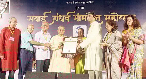  पुणे : स्वराविष्काराने सवाई महोत्सवाची दमदार सुरुवात