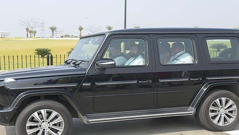 Samruddhi Mahamarg : समृद्धी महामार्गाच्या पाहणी वेळी मुख्यमंत्र्यांच्या वाहनाचे स्टेअरिंग उपमुख्यमंत्र्यांच्या हाती