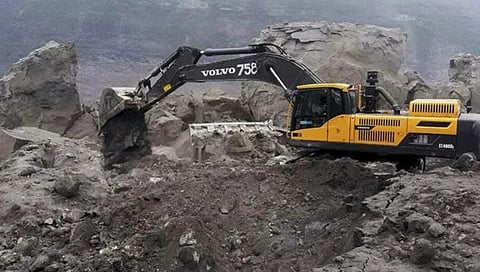 Chhattisgarh Mine Collapse : छत्तीसगडच्या बस्तरमध्ये खाण कोसळून ६ ठार, २ जखमी