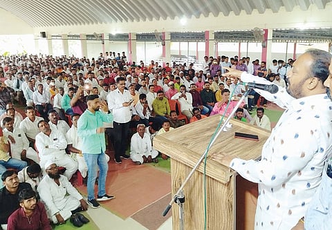 कर्जत : प्रवीण घुले यांची आ. रोहित पवारांवर टीका