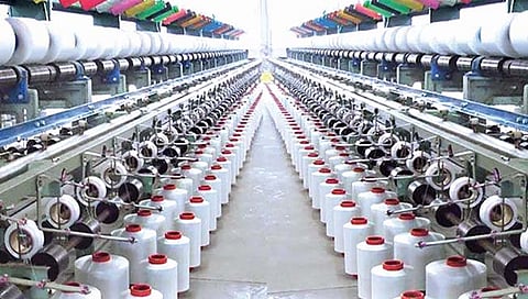 वर्धापनदिन विशेष :   कापड उद्योग – परंपरा व संधी