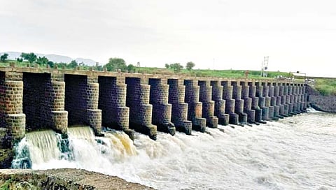 वारणा नदीही प्रदूषणाच्या विळख्यात