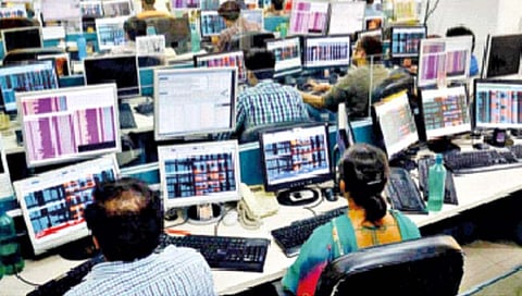 वेध अर्थसंकल्पाचे, गुंतवणूकदारांचे सावध पाऊल