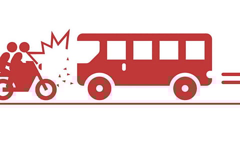 पुणे: बँजो व्हॅनच्या धडकेत दुचाकीस्वार जेष्ठाचा मृत्यू