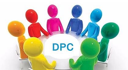 पुणे : नियोजन समिती सदस्यांच्या बैठक व्यवस्थेचा पेच; जिल्हा प्रशासनापुढे प्रश्न