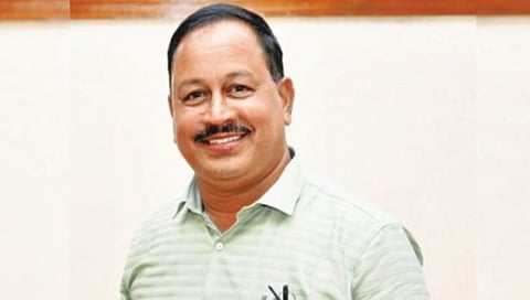 गोवा : छोट्या व्यावसायिकांना 15 दिवसांत 5 हजार : सुभाष फळदेसाई