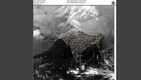 Weather update : थंडीची लाट! उत्तर भारतासह महाराष्ट्रातील तापमानाचा पारा घसरणार