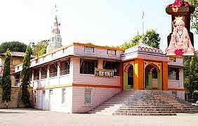 नगर : अतिक्रमणप्रश्नी नेवासा नगरपरिषदेपुढे पेच