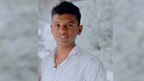 कोल्‍हापूर : हुपरी-इचलकरंजी मार्गावर दोन मोटारसायकलची समोरा-समोर धडक; तरुण ठार, एक जखमी