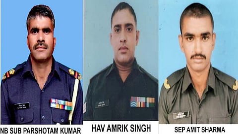 Jammu and Kashmir | कुपवाडामध्ये वाहन दरीत कोसळून तीन जवान शहीद