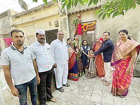 …येथे उघडला लेकींच्या सन्मानाचा दरवाजा